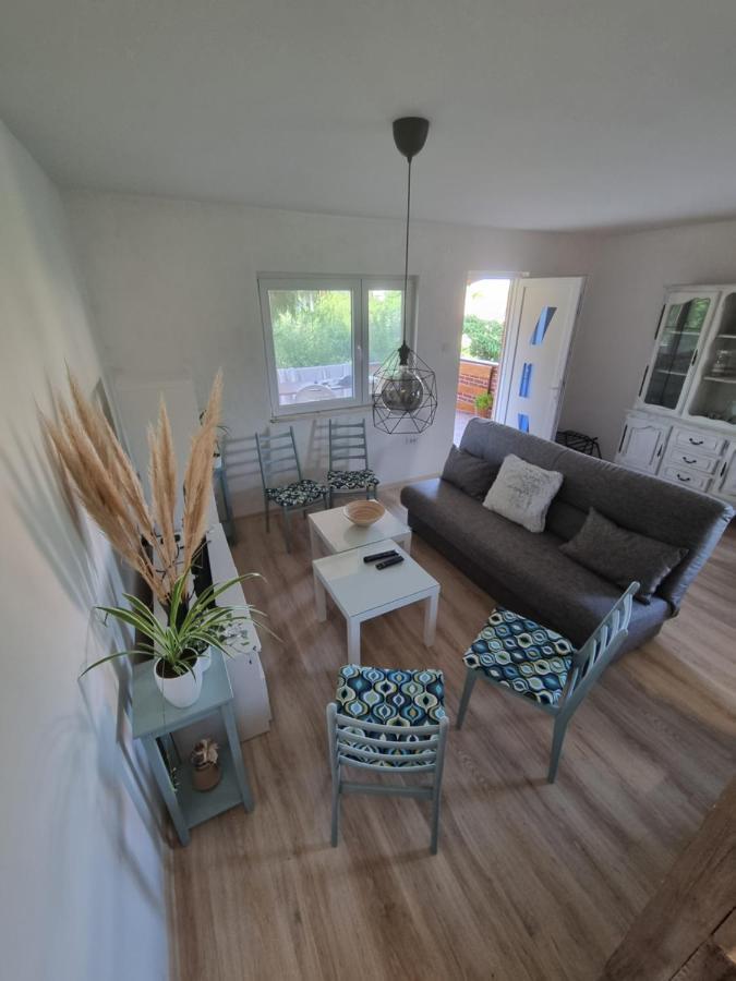 Villa Hoopovo House Fruska Gora Irig Esterno foto